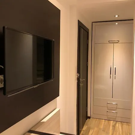 Hermes 4*