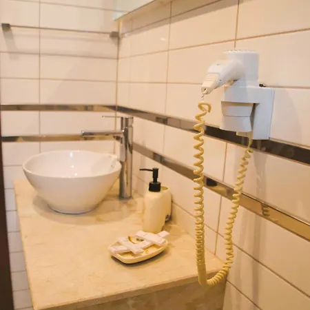 Hermes Hotel 4*
