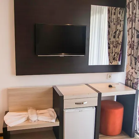 Hermes Hotel 4*
